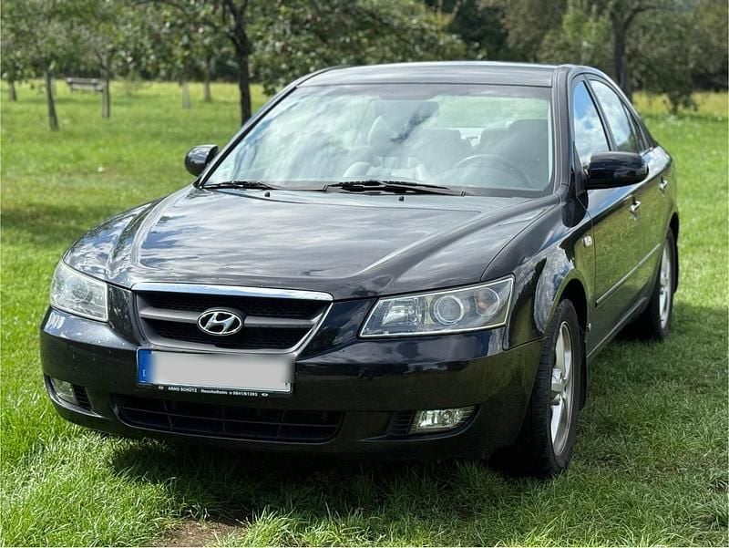 Schwarz Gebraucht 2005 Hyundai Sonata Limousine | 1.990 € (Etwas zu teuer) - Bild 1/4