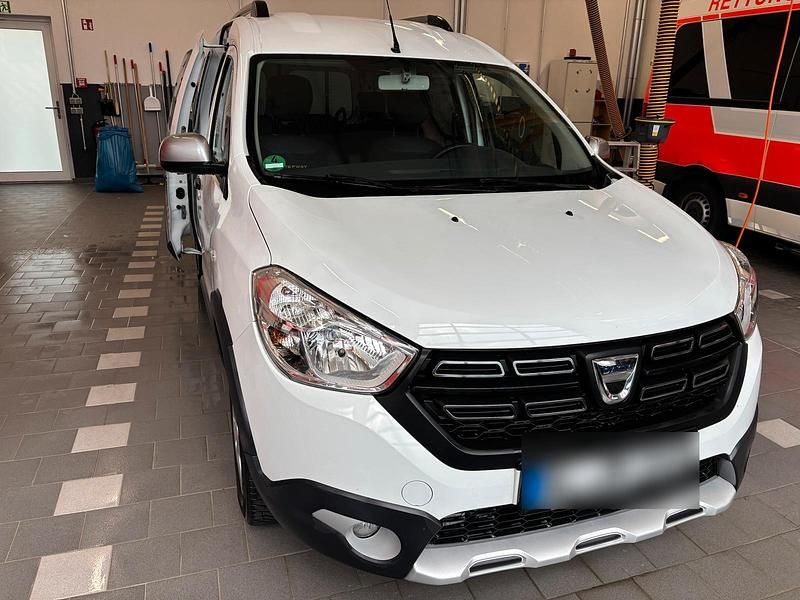 Usata Dacia Dokker Stepway 2017 Bianco Monovolume