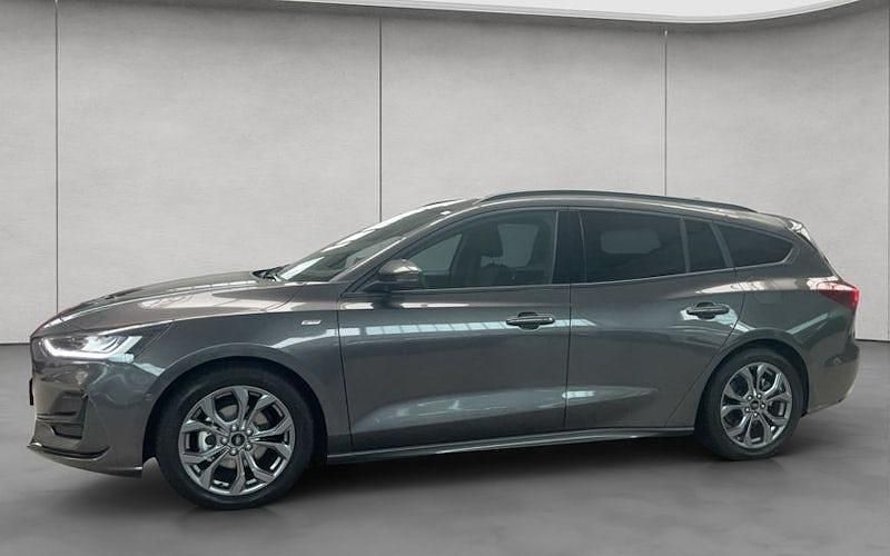 Gebraucht Ford Focus ST-Line X 155 PS (114 kW) 2024 Grau Kombi
