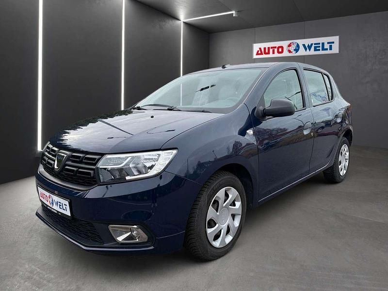 Blau Gebraucht 2018 Dacia Sandero Essentiel Kleinwagen | 5.990 € (Fairer Preis) - Bild 1/4