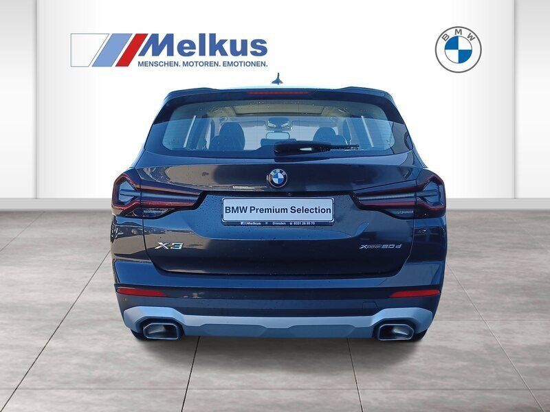 Gebraucht BMW X3 Sport Line 190 PS (139 kW) 2022 Grau SUV