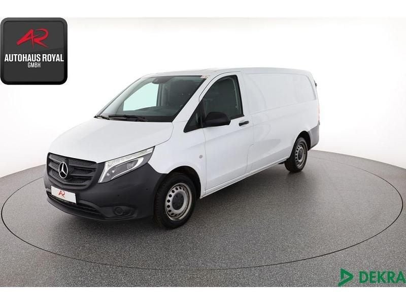 Weiss Gebraucht 2021 Mercedes Vito Van | 22.469 € (Superpreis) - Bild 1/4