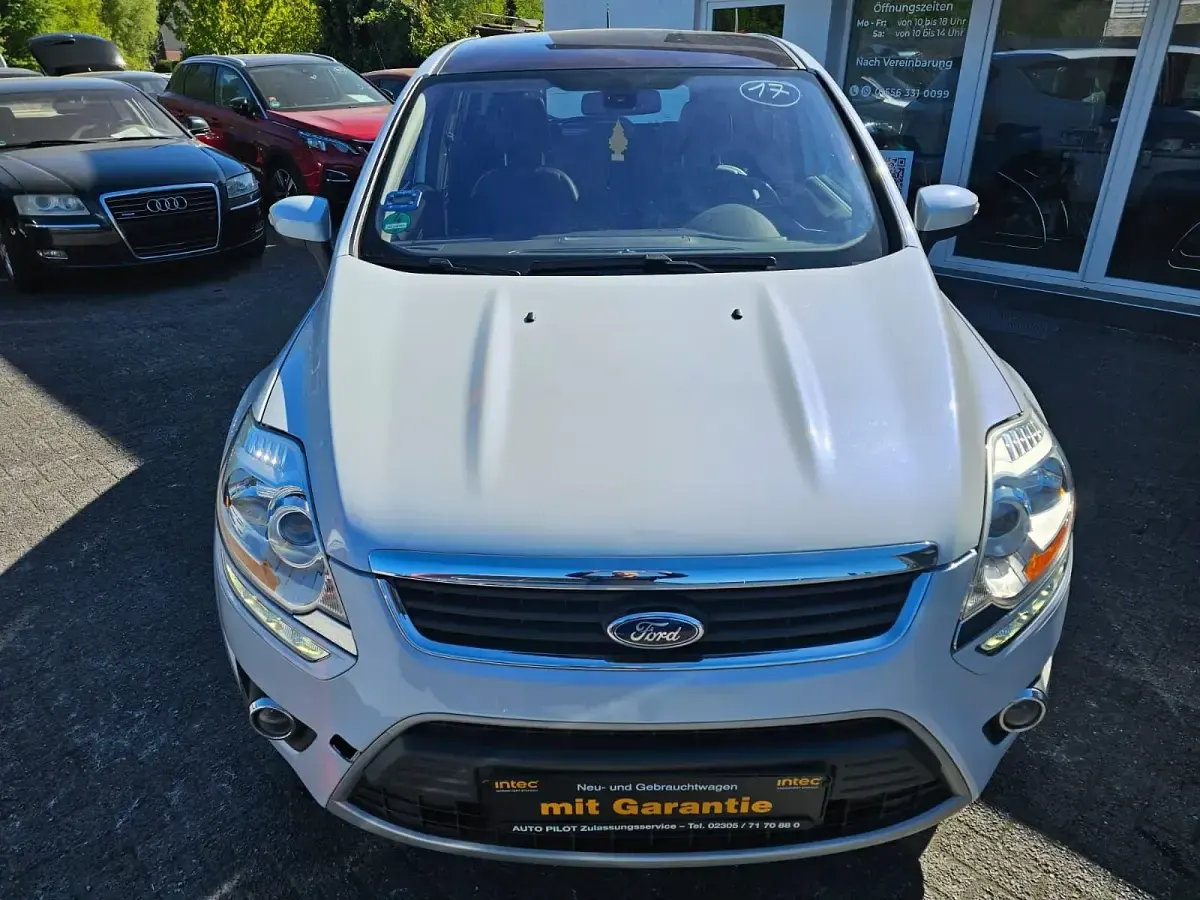 Gebraucht Ford Kuga Titanium 140 PS (102 kW) 2011 Weiß SUV