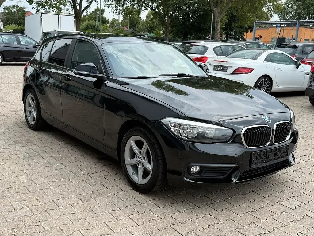 Gebraucht BMW 116 116 PS (85 kW) 2019 Schwarz Kleinwagen