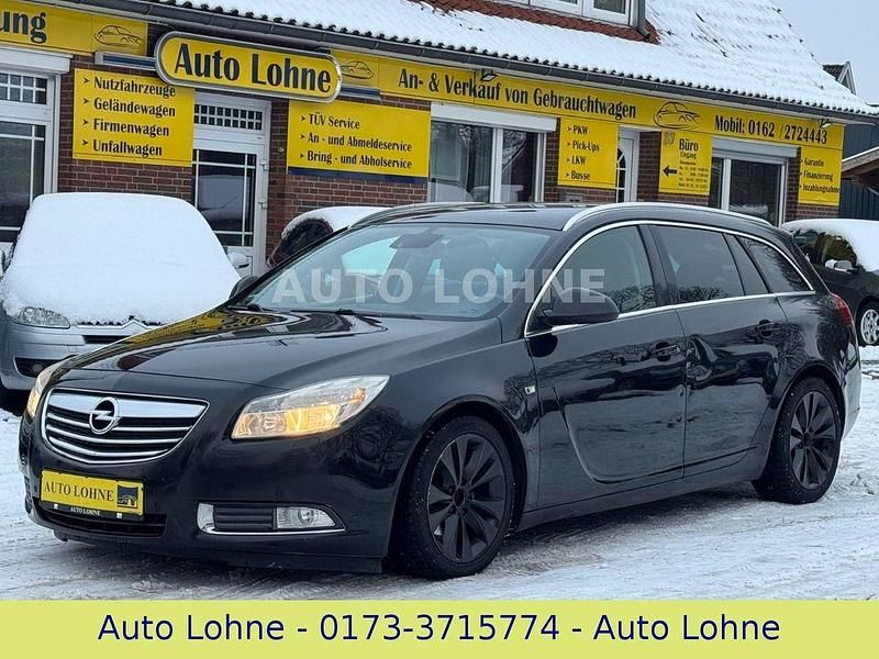 Gebraucht Opel Insignia Design Edition 131 PS (96 kW) 2011 Kombi