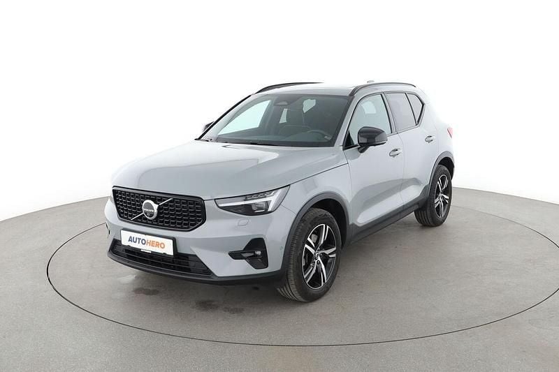 Gebraucht Volvo XC40 Plus 2024 Grau SUV