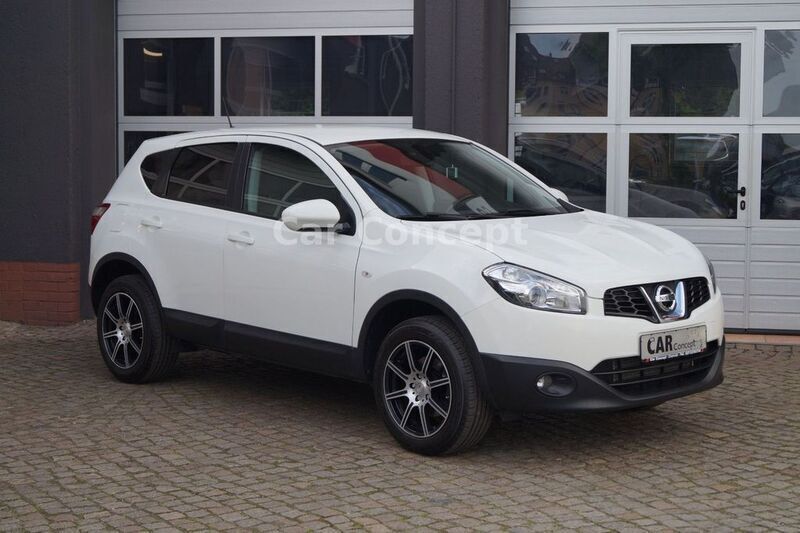 Weiß Gebraucht 2012 Nissan Qashqai I-Way SUV | 10.990 € (Teuer) - Bild 1/4