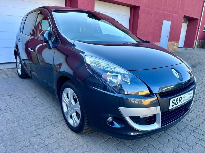 Grau Gebraucht 2009 Renault Scénic III Dynamique Van / Kleinbus | 3.990 € (Guter Preis) - Bild 1/4