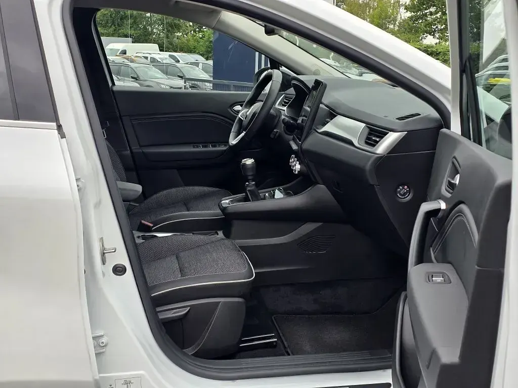 Brugt Renault Captur Techno 140 HK (102 kW) 2024 Lilla SUV