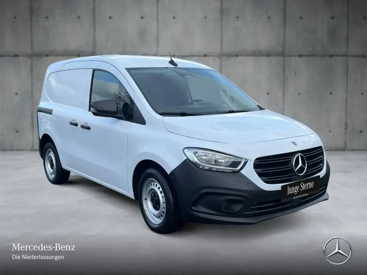 Gebraucht Mercedes Citan 112 116 PS (85 kW) 2022 Weiß Van / Kleinbus