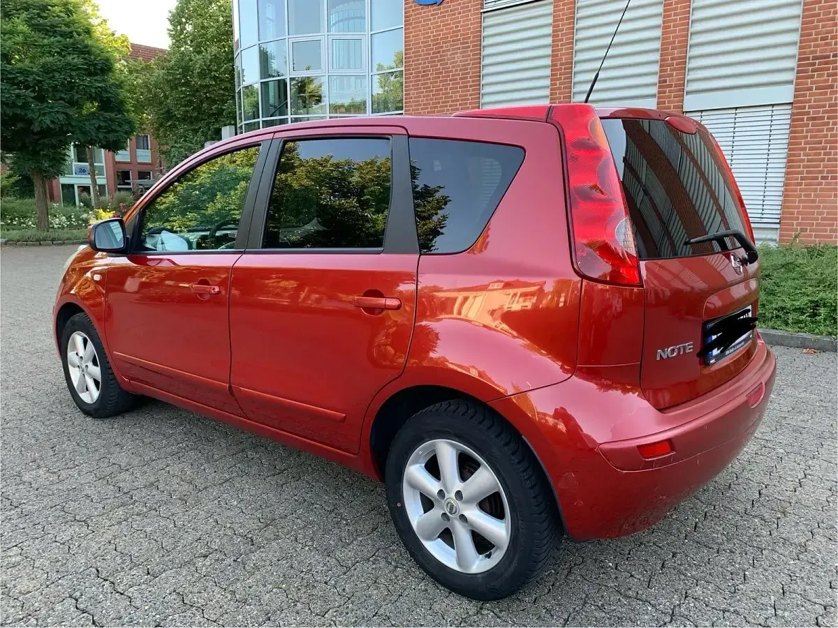 Gebraucht Nissan Note 88 PS (64 kW) 2008 Rot Kleinwagen
