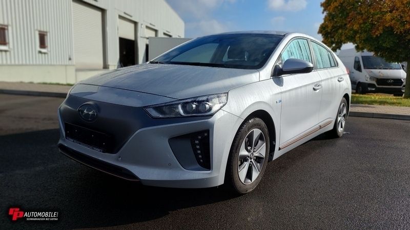 Platinum silver Gebraucht 2018 Hyundai Ioniq Premium Kleinwagen | 23.990 € - Bild 1/4