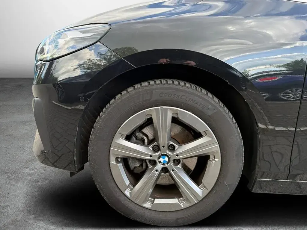 Gebraucht BMW 218 Active Tourer 136 PS (100 kW) 2023 Schwarz Van / Kleinbus