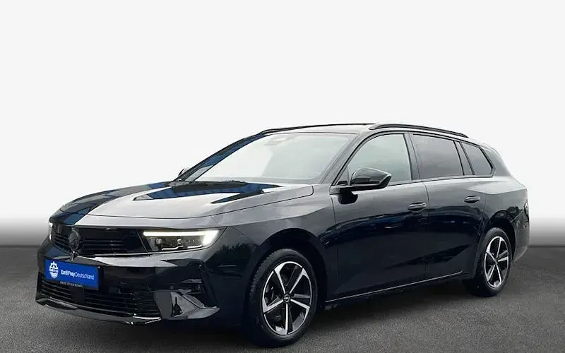 Używany Opel Astra 131 KM (96 kW) 2025 Hatchback