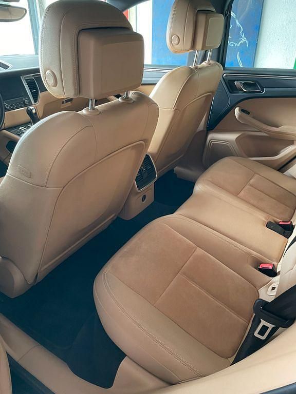 Gebraucht Porsche Macan 252 PS (185 kW) 2016 Schwarz SUV