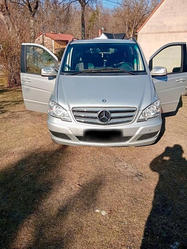 Gebraucht Mercedes Viano 224 PS (164 kW) 2012 Silber Van / Kleinbus