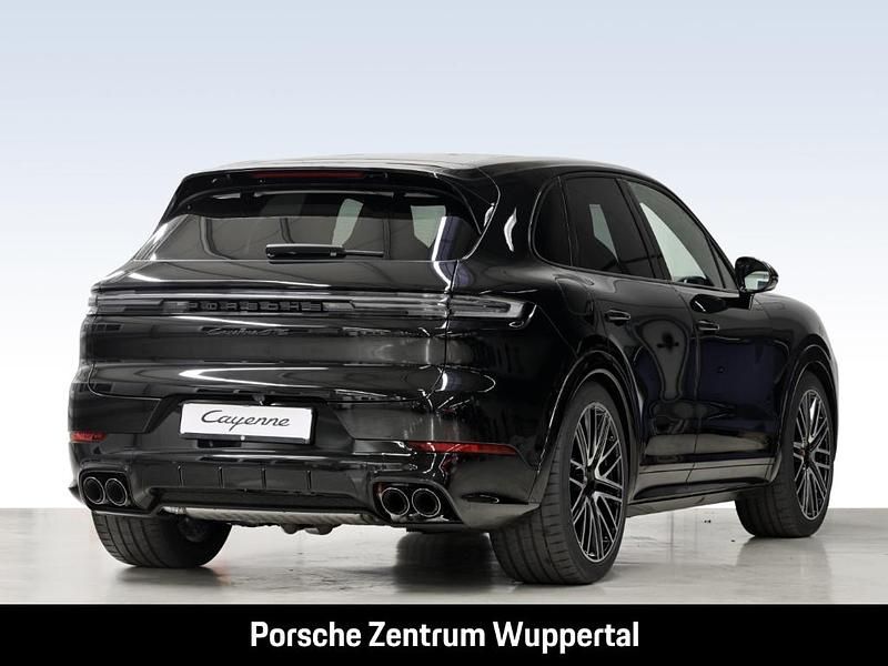 Neu Porsche Cayenne GTS 500 PS (367 kW) 2025 Schwarz SUV