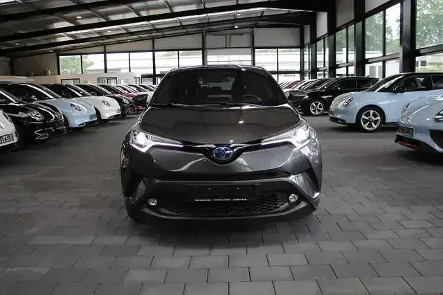 Gebraucht Toyota C-HR Team 122 PS (89 kW) 2018 Grau SUV