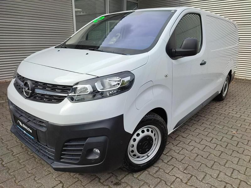 Gebraucht 2023 Opel Vivaro-e Combi Edition Van | 24.980 € - Bild 1/1
