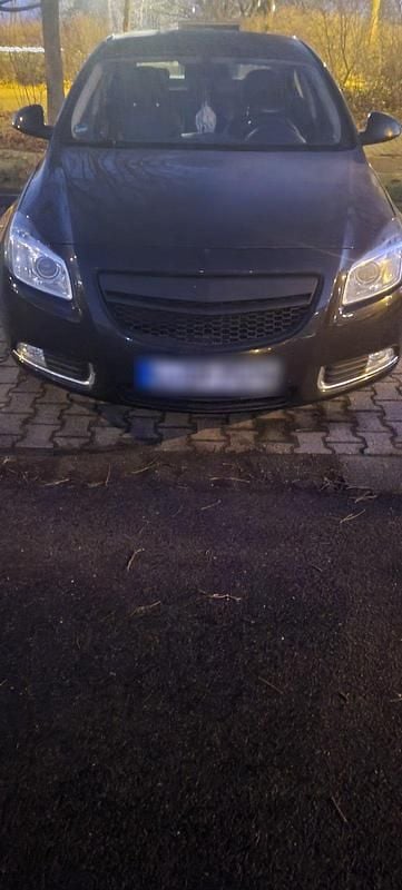 Schwarz Gebraucht 2009 Opel Insignia Sport Limousine | 3.999 € (Guter Preis) - Bild 1/4