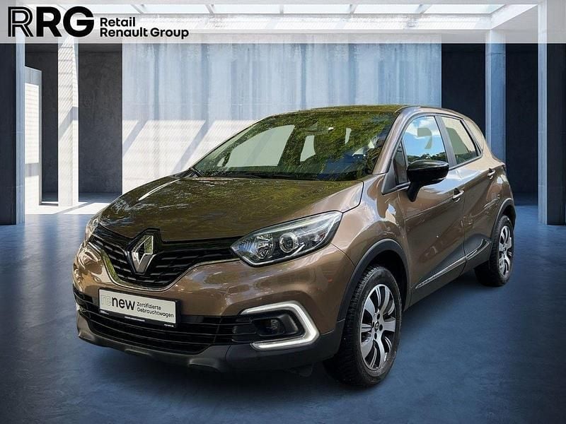 Beige Gebraucht 2017 Renault Captur Experience SUV | 8.990 € - Bild 1/3