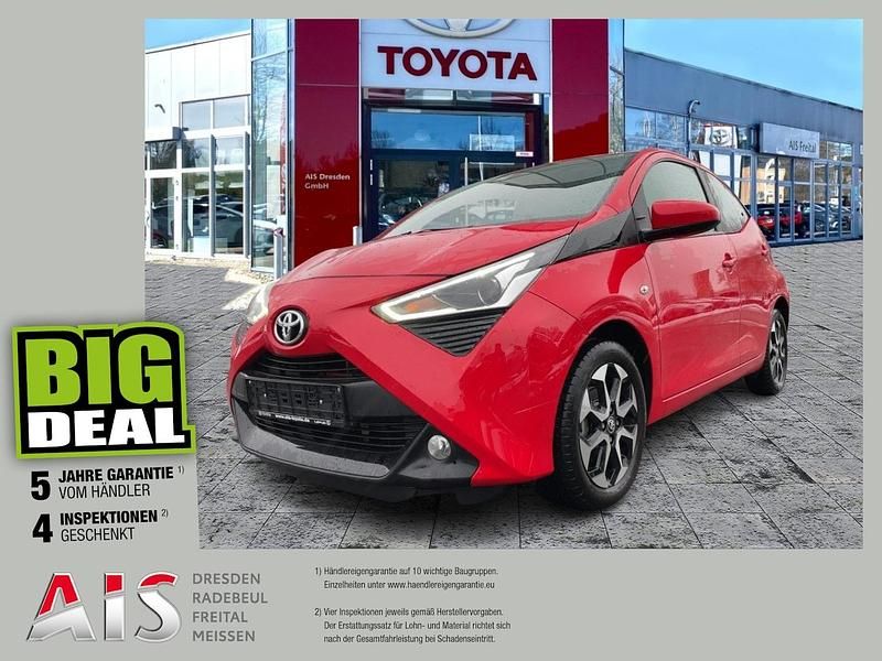Super red 5 Gebraucht 2019 Toyota Aygo X-play Kleinwagen | 11.990 € (Fairer Preis) - Bild 1/3