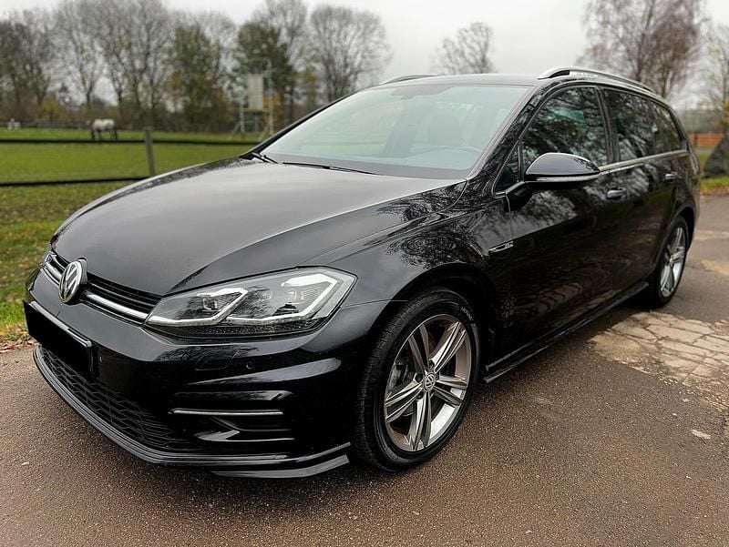 Schwarz Gebraucht 2019 VW Golf VII R-line Kombi | 15.950 € (Superpreis) - Bild 1/4