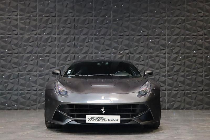 Gebraucht Ferrari F12 741 PS (545 kW) 2012 Grau Coupé