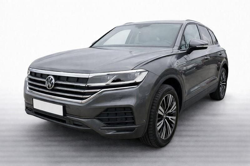 Gebraucht VW Touareg 231 PS (169 kW) 2021 Siliziumgrau metallic SUV