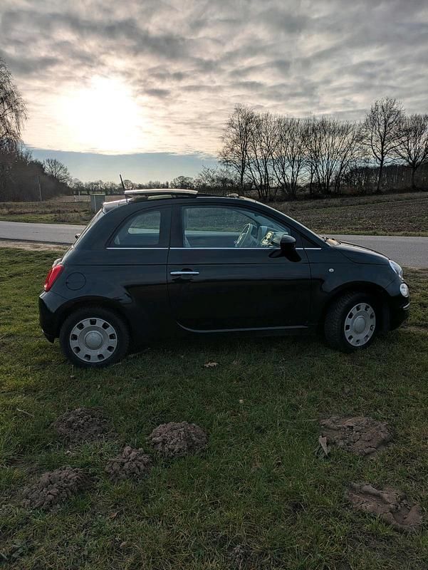 Schwarz Gebraucht 2017 Fiat 500 Lounge Kleinwagen | 7.000 € (Superpreis) - Bild 1/4