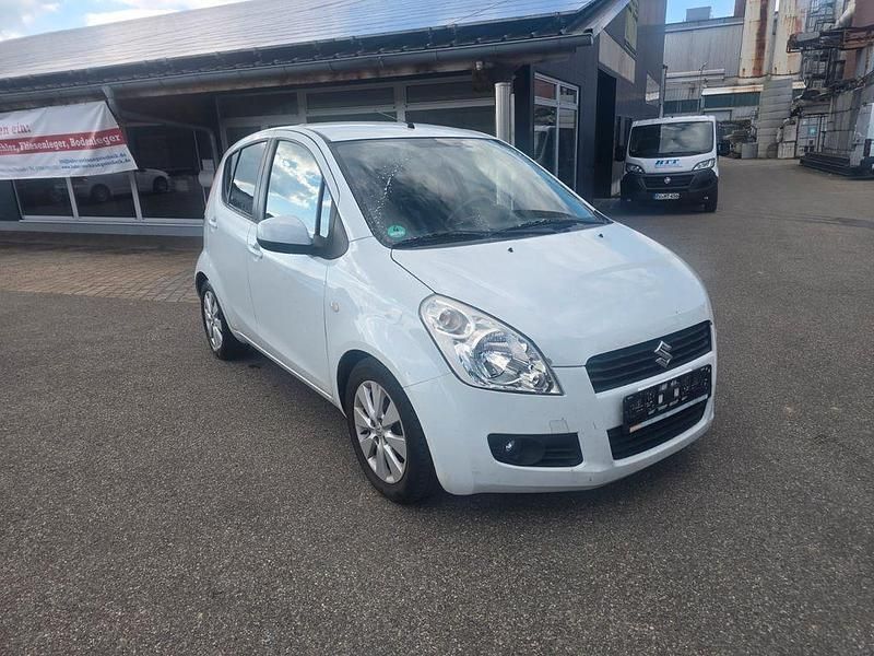 Weiß Gebraucht 2010 Suzuki Splash Comfort Kleinwagen | 2.350 € (Superpreis) - Bild 1/4