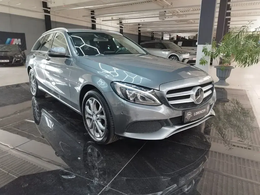 Gebraucht Mercedes C250 204 PS (150 kW) 2016 Grau Kombi