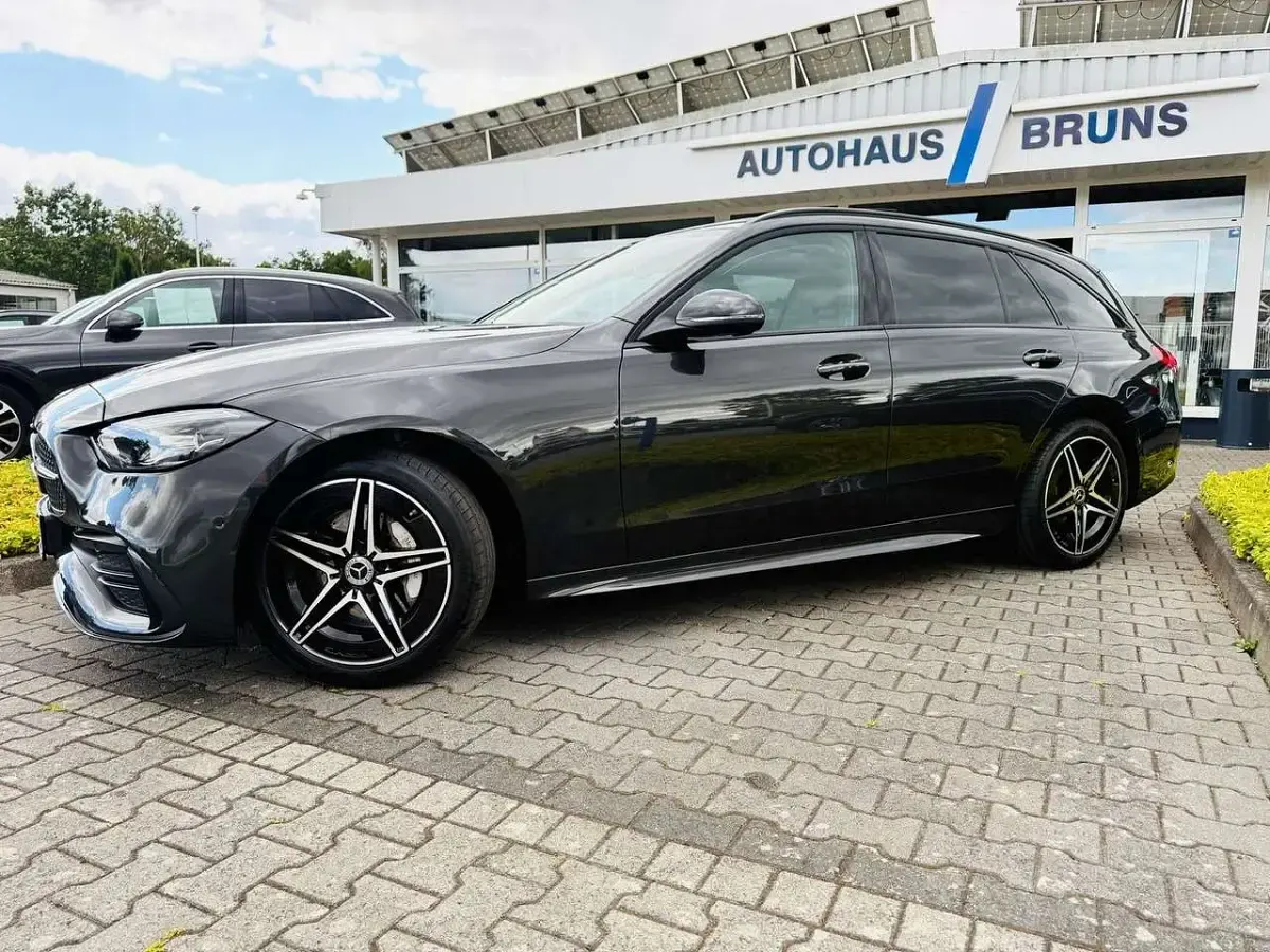 Gebraucht Mercedes C220 AMG 197 PS (144 kW) 2024 Grafitgrau  metalliclack Kombi