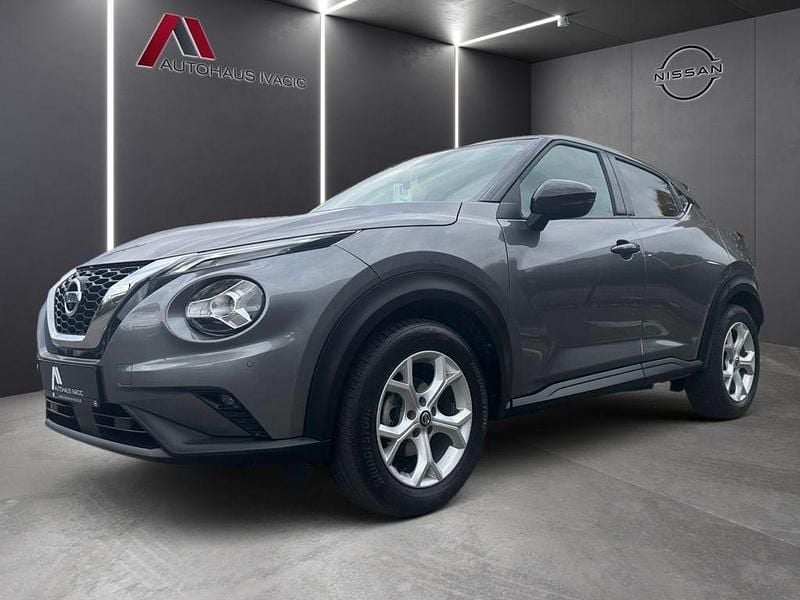 Grau Gebraucht 2022 Nissan Juke N-Connecta SUV | 19.990 € (Fairer Preis) - Bild 1/4