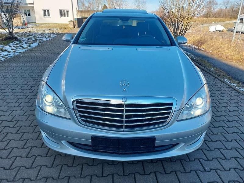 Gebraucht Mercedes S320 235 PS (172 kW) 2009 Iridiumsilber  metalliclack Limousine
