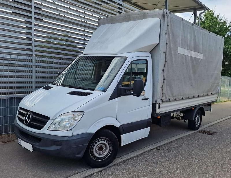 Arktikweiss Gebraucht 2007 Mercedes Sprinter Van | 7.999 € (Guter Preis) - Bild 1/4