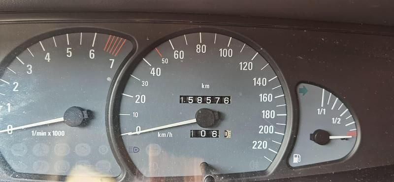 Gebraucht Opel Omega 140 PS (102 kW) 2000 Andere farben Kombi