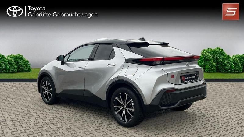 Neu Toyota C-HR 140 PS (102 kW) 2025 Silber SUV