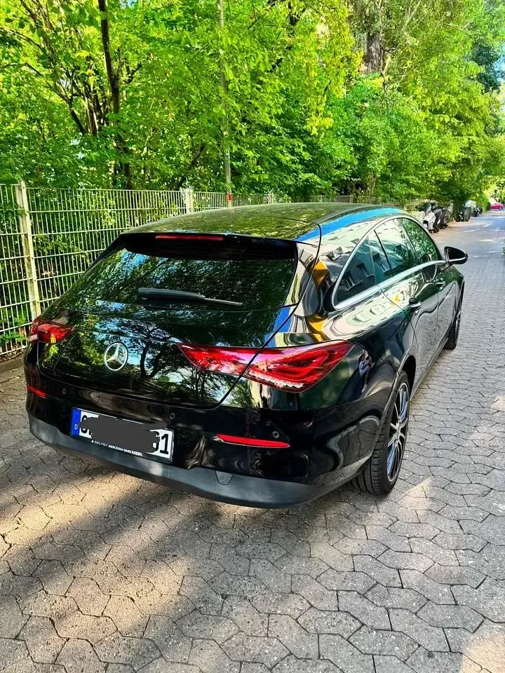 Gebraucht Mercedes CLA200 Shooting Brake 150 PS (110 kW) 2019 Kombi