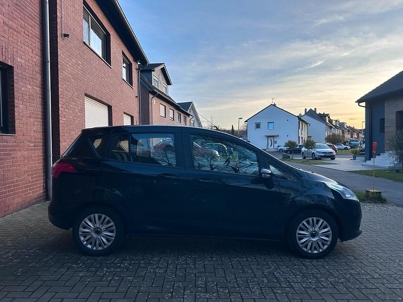 Gebraucht Ford B-MAX 100 PS (73 kW) 2014 Schwarz Van / Kleinbus