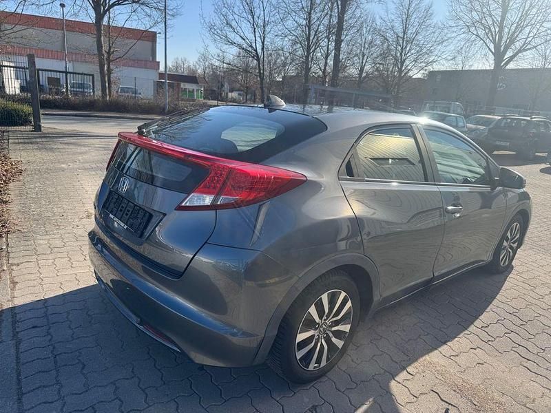 Gebraucht Honda Civic 120 PS (88 kW) 2013 Grau Limousine