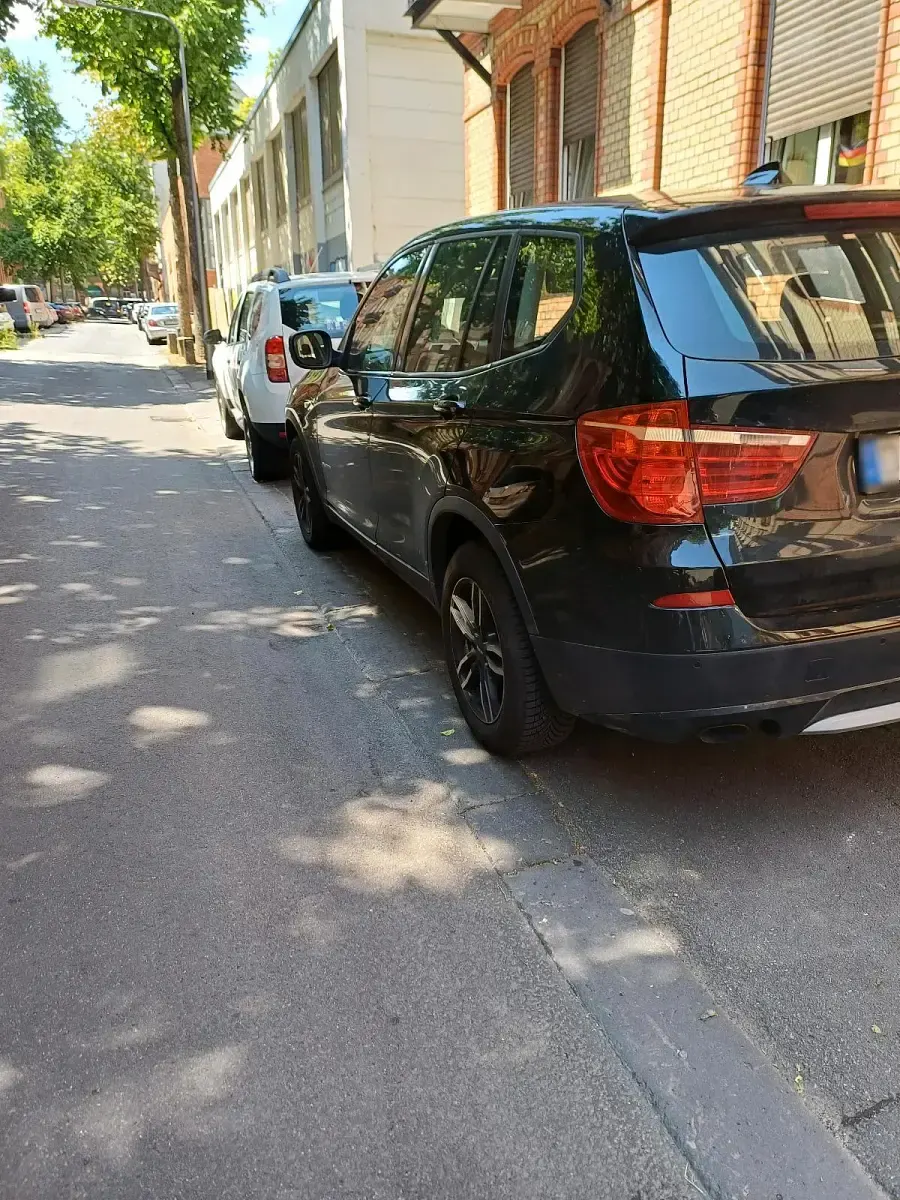 Gebraucht BMW X3 184 PS (135 kW) 2011 Schwarz SUV