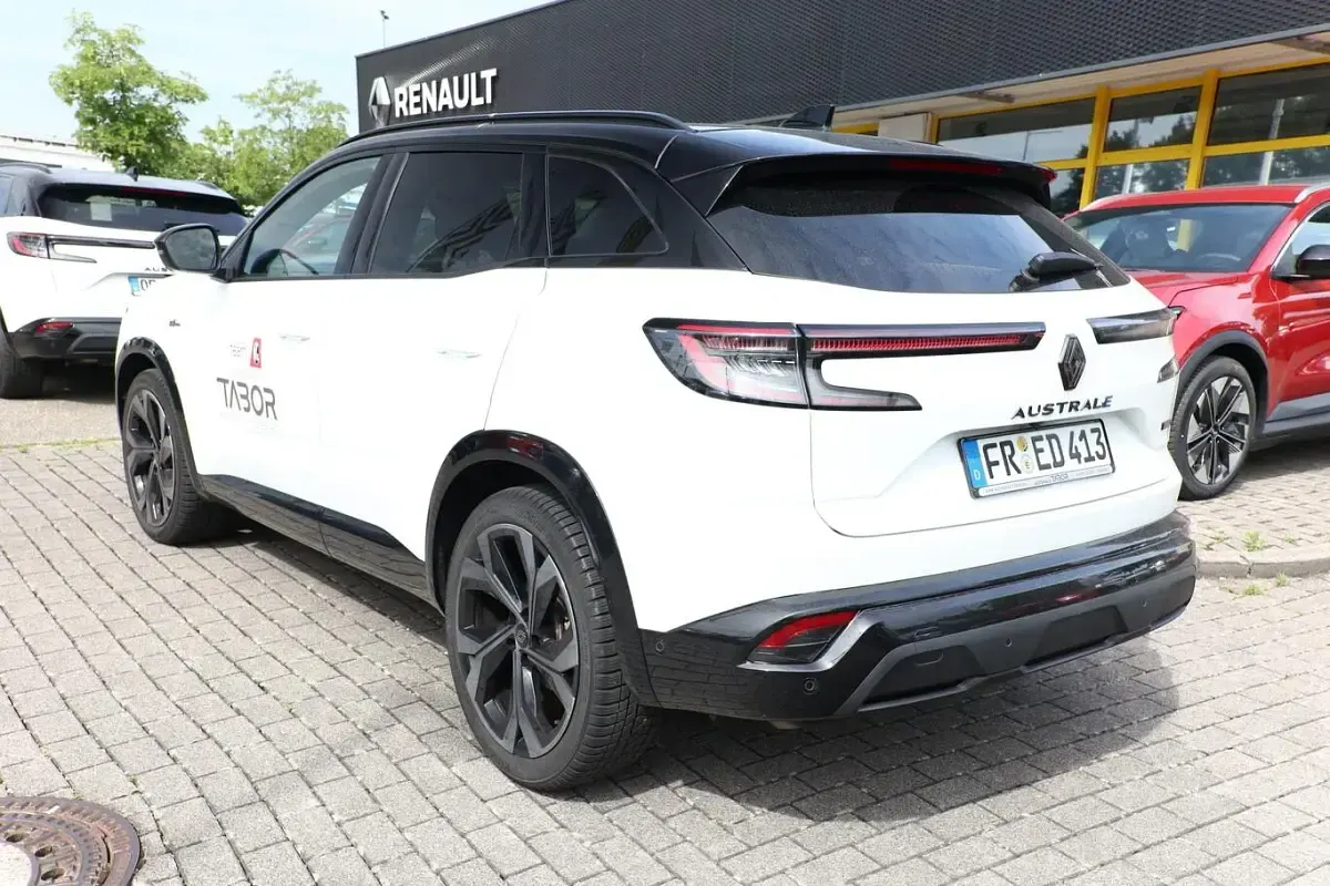 Gebraucht Renault Austral Esprit Alpine 200 PS (147 kW) 2024 Perlmuttweiß metallic + dach bl SUV
