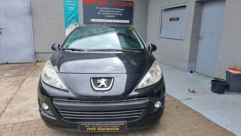 Schwarz Gebraucht 2010 Peugeot 207 CC Premium Cabrio | 6.199 € (Fairer Preis) - Bild 1/4