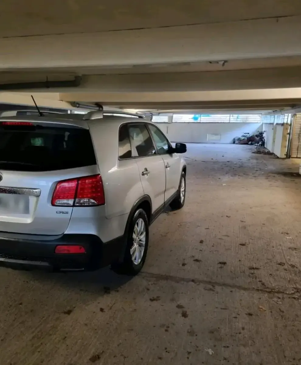 Gebraucht Kia Sorento 230 PS (169 kW) 2010 Silber SUV