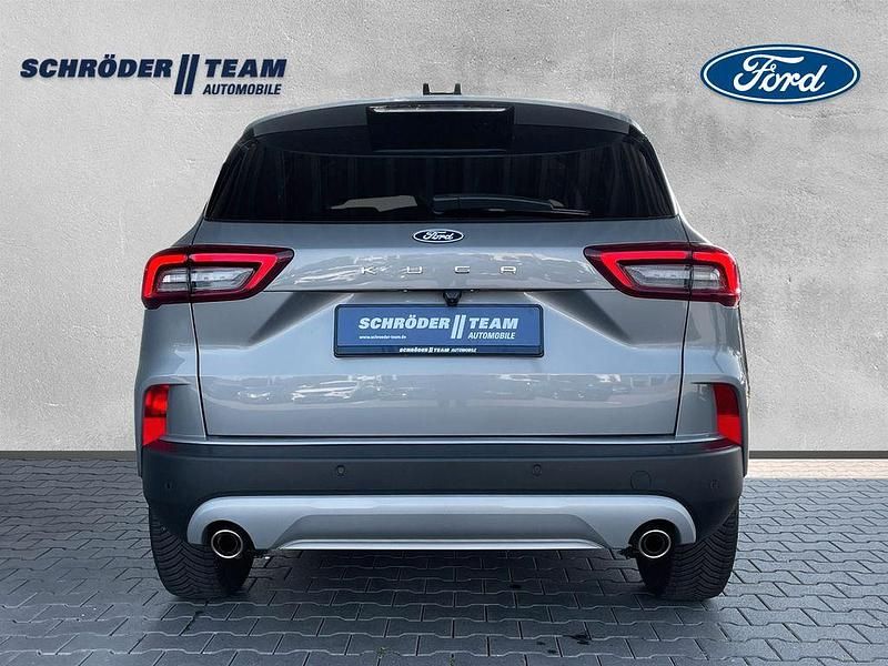 Gebraucht Ford Kuga Titanium 186 PS (136 kW) 2024 Solarsilber SUV
