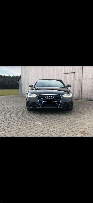 Gebraucht Audi A6 Ambiente 245 PS (180 kW) 2012 Schwarz Kombi