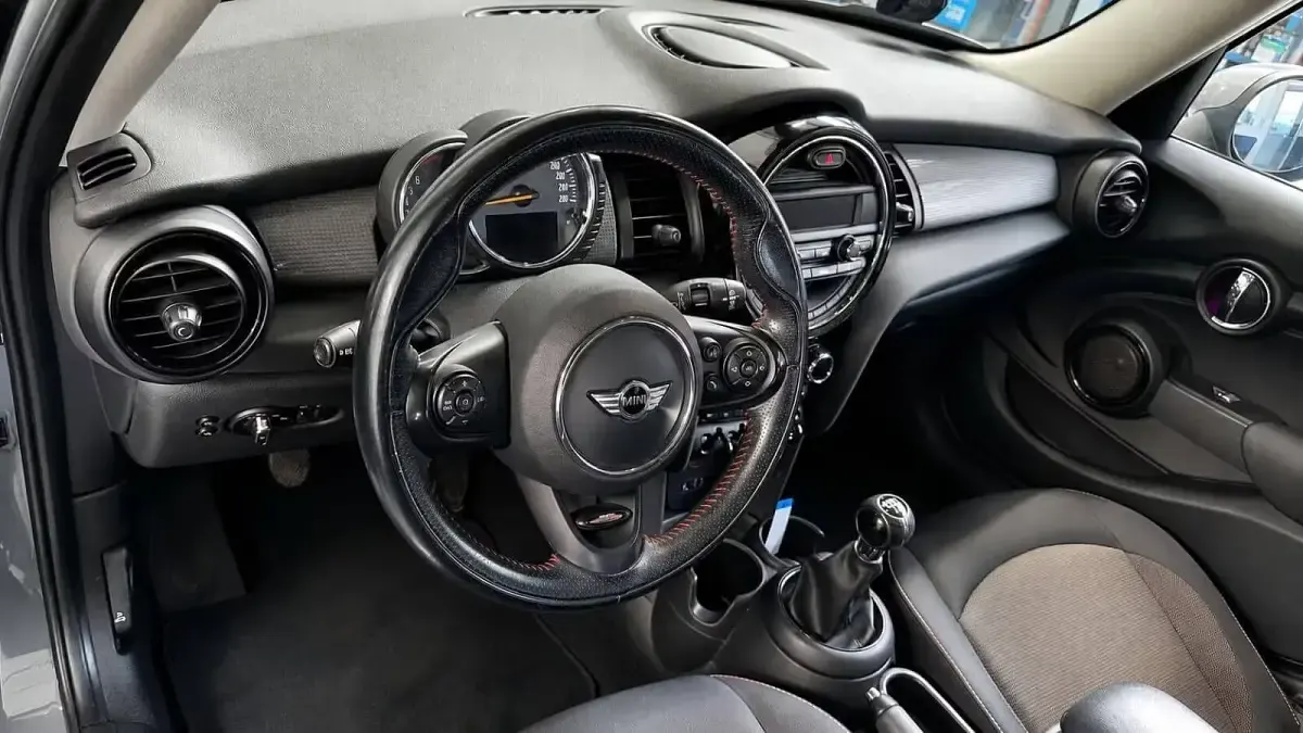 Gebraucht Mini ONE 102 PS (75 kW) 2017 Grau Kleinwagen
