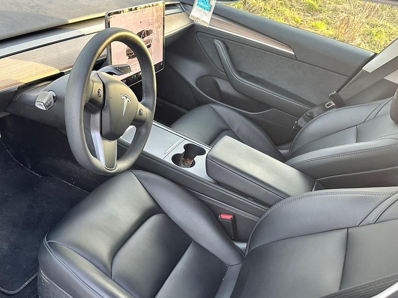 Gebraucht Tesla Model 3 Standard Range Plus 208 kW (283 PS) 2023 Weiß Limousine