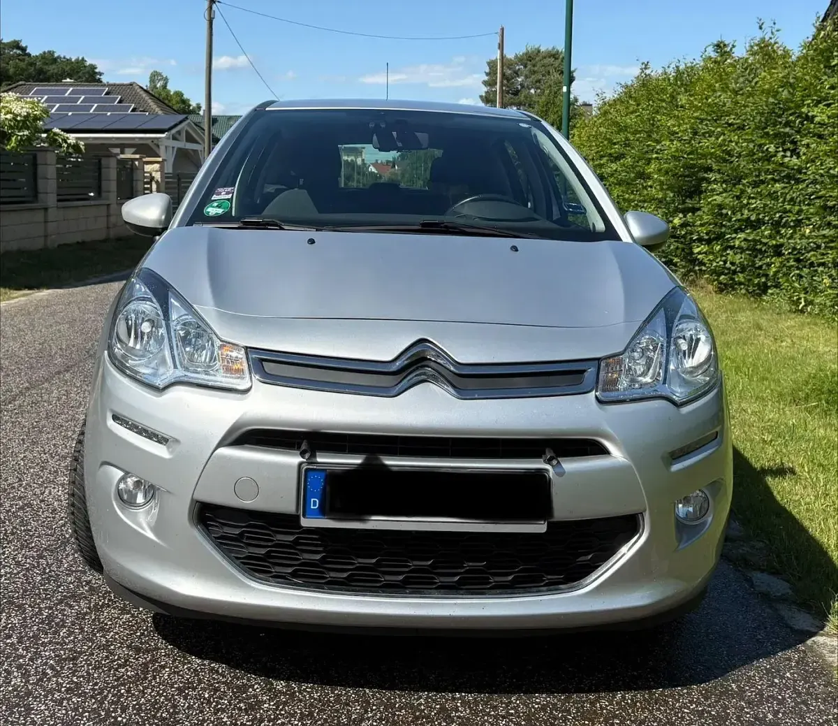 Gebraucht Citroën C3 PureTech 82 PS (60 kW) 2016 Silber Kleinwagen